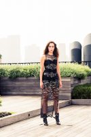 Фотосессия Алисии Дебнем-Кэри для Chanel Couture
