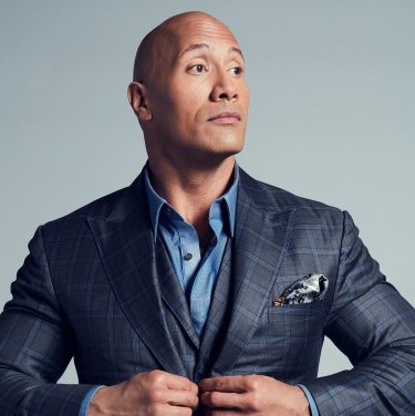 Dwayne Johnson poses for a portrait at the 2017 People’s Choice Awards