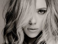 Scarlett Johansson - Elle UK 2013