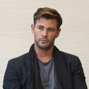 Chris Hemsworth – Avengers Endgame Press Conference (April 7, 2019)