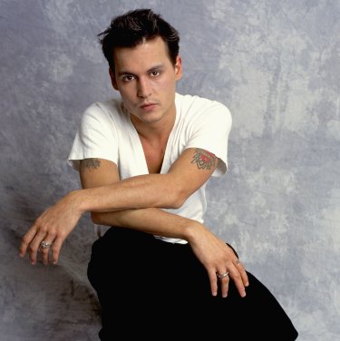Johnny Depp – Self Assignment (April 1, 1995)