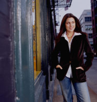 Jamie-Lynn Sigler - Seventeen 2002