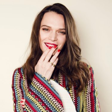 Anna Brewster – The Picture Journal (March 16, 2017)