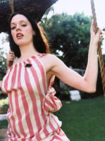 Rose McGowan - Dazed and Confused 2002