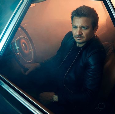 Jeremy Renner – Robb Report (March 12, 2016)