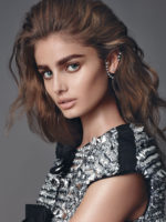 Taylor Hill - Vogue Mexico 2016