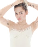 Miley Cyrus - Terry Tsiolis Photoshoot for Elle (2016)