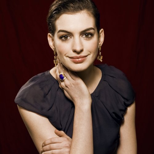 Anne Hathaway – USA Today (2009)