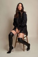 Olivia Munn - 2019 Winter TCA portraits